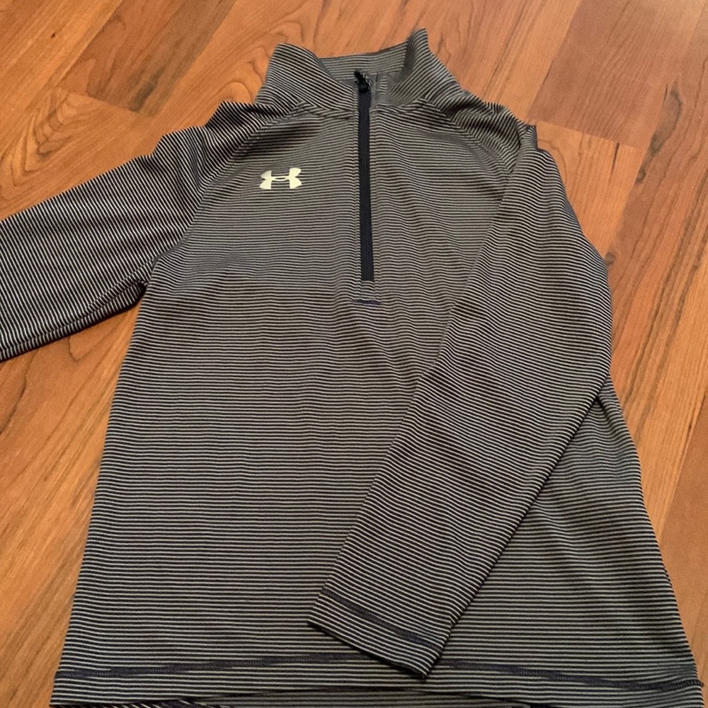 Youth Under Armor pullover.